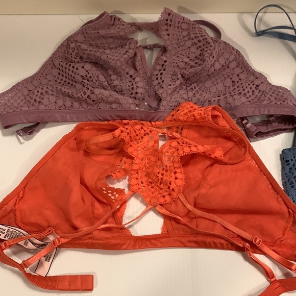 Set of 4- Victoria’s Secret Halter Bralette size Small - Picture 10 of 16